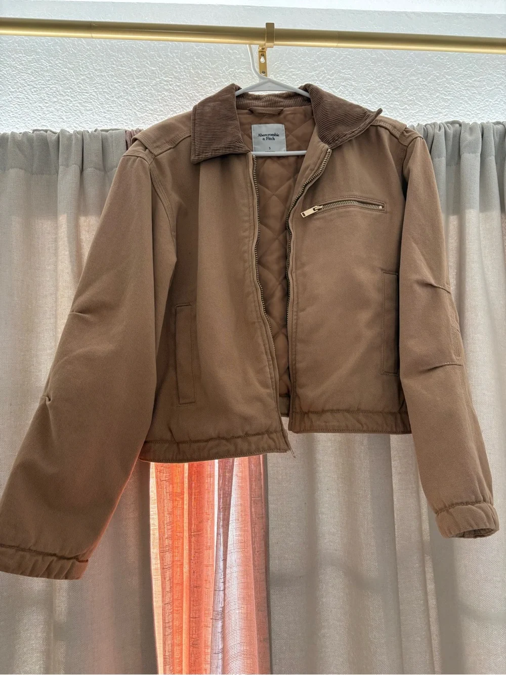 A&F Cropped Twill Trucker Jacket